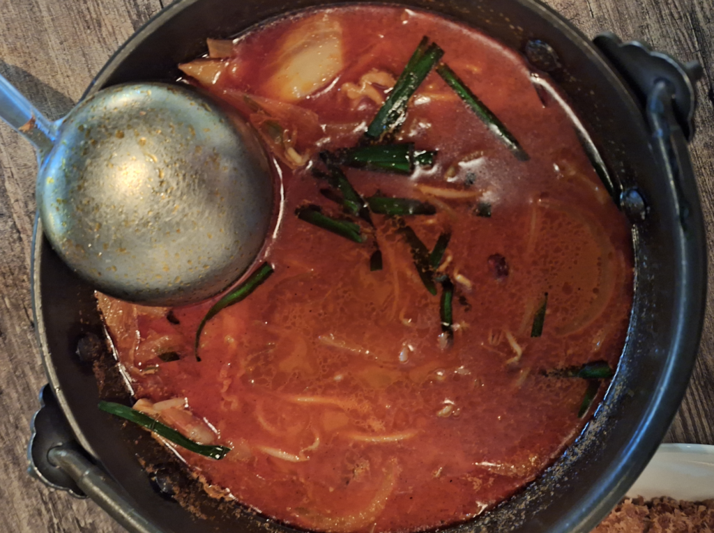 서민식당 - 해물짬뽕탕